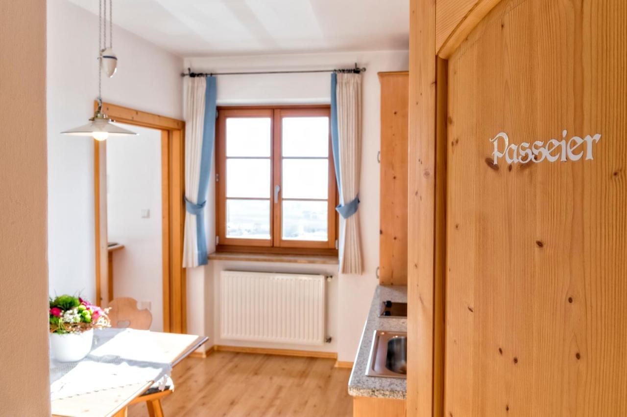 Hofer Am Bach Villa Lagundo Bagian luar foto