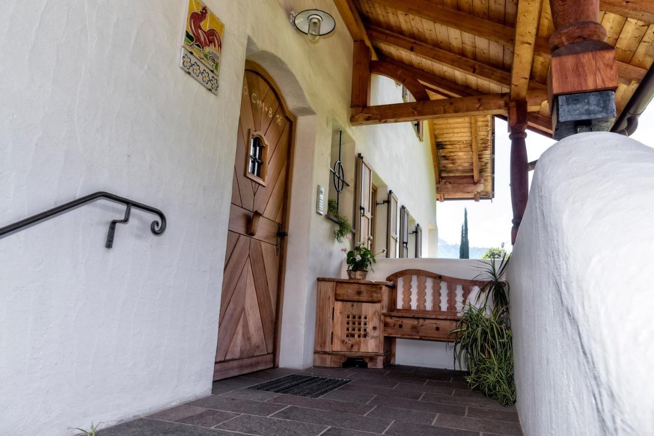Hofer Am Bach Villa Lagundo Bagian luar foto
